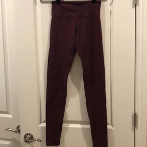 Beautiful plum Lululemon leggings
